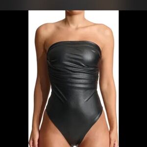 Naked Wardrobe Black Strapless Bodysuit